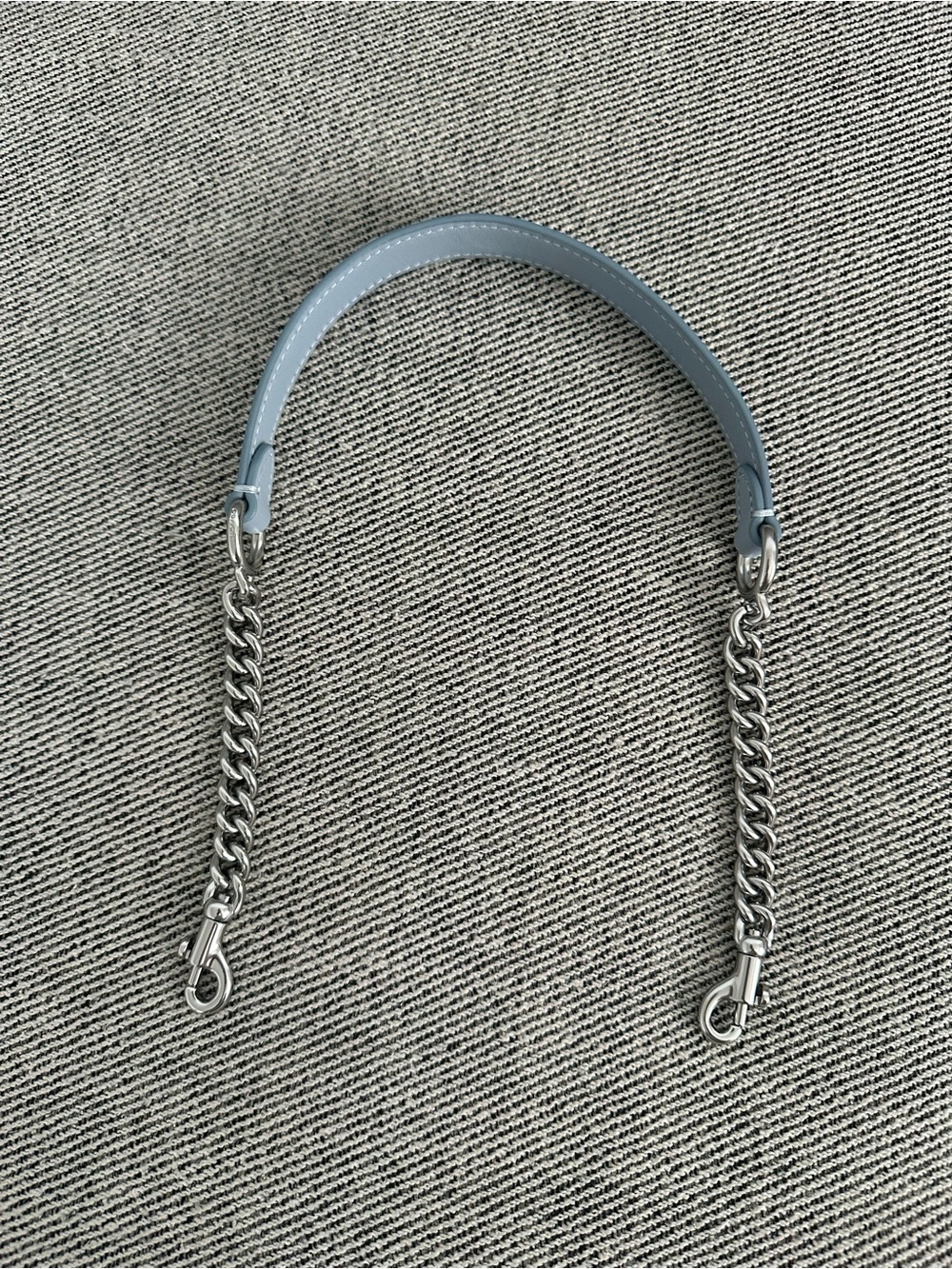 Authentic COACH Dusty Blue Leather & Silver Chain Handbag Strap - 53cm x 2cm